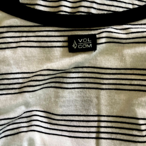 Volcom dress - Picture 3 of 3